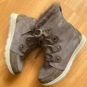 Sorel Women's Explorer Joan size US 6.5